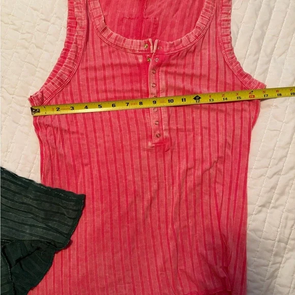 Lot of 2 Zenana Washed Ribbed
Scoop Neck Henley Tank Tops - Picture 7 of 14